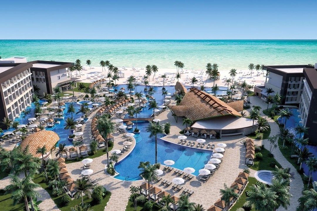 Hyatt Ziva Cap Cana family-friendly all-inclusive resort with beachfront pools and modern design.